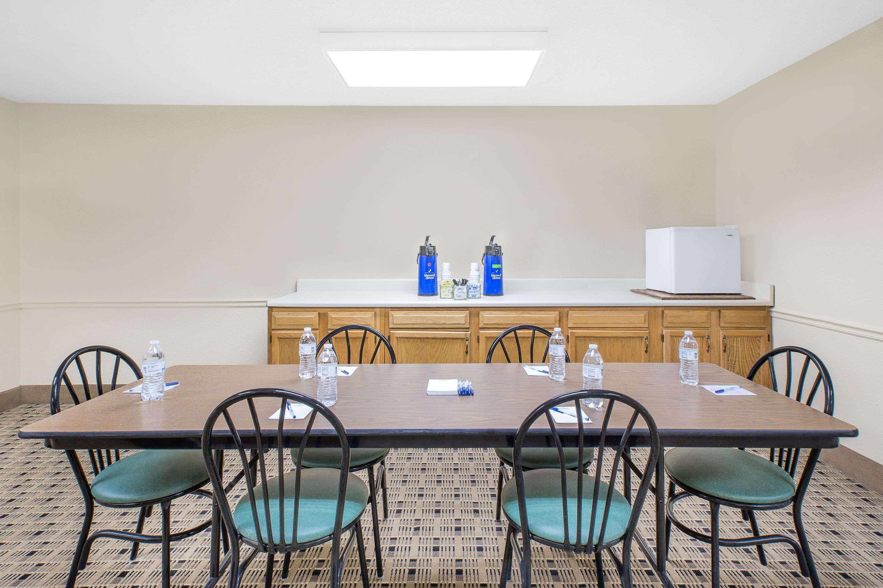 Microtel Inn & Suites By Wyndham Franklin Exteriör bild